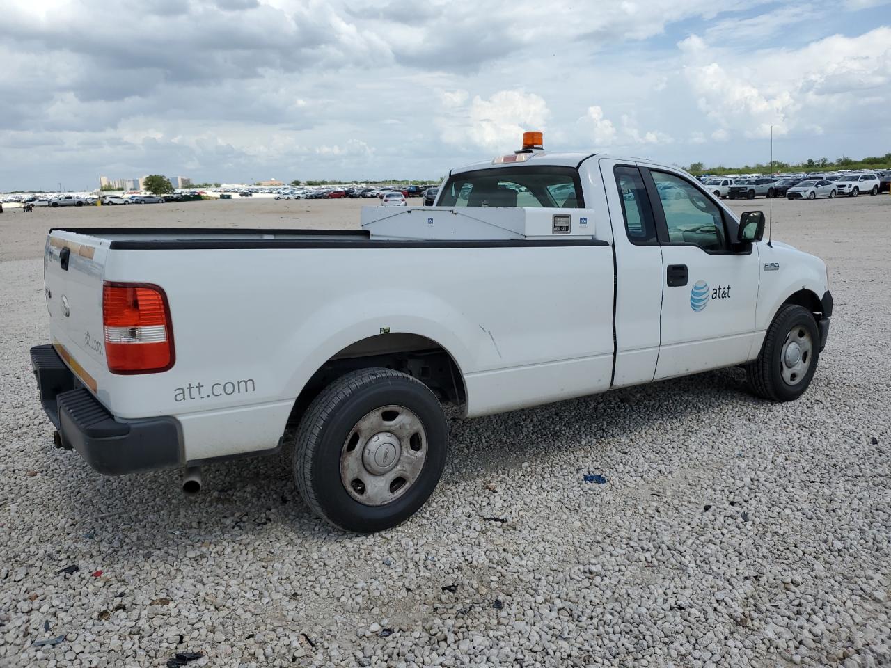 2008 Ford F150 Белый vin: 1FTRF12W48KB28951 Damage: Overall Vehicle, De-Identify, Removal Required