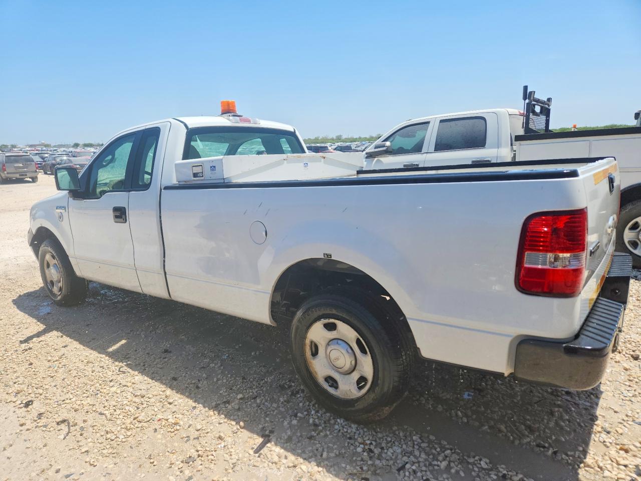 2008 Ford F150 Белый vin: 1FTRF12W48KB28951