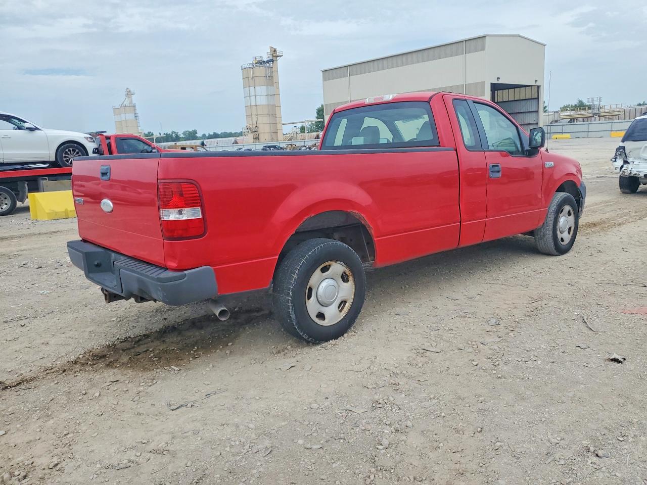 2008 Ford F150 Red vin: 1FTRF12W48KE41286