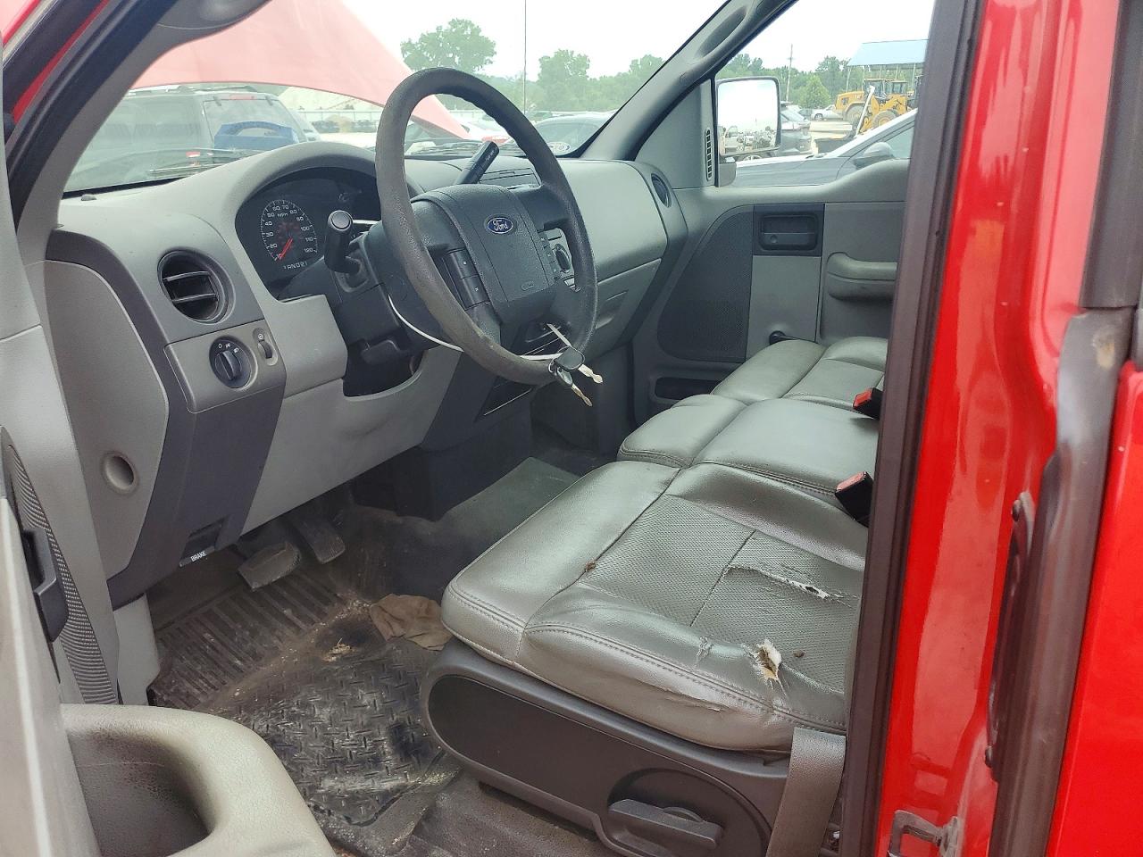 2008 Ford F150 Red vin: 1FTRF12W48KE41286