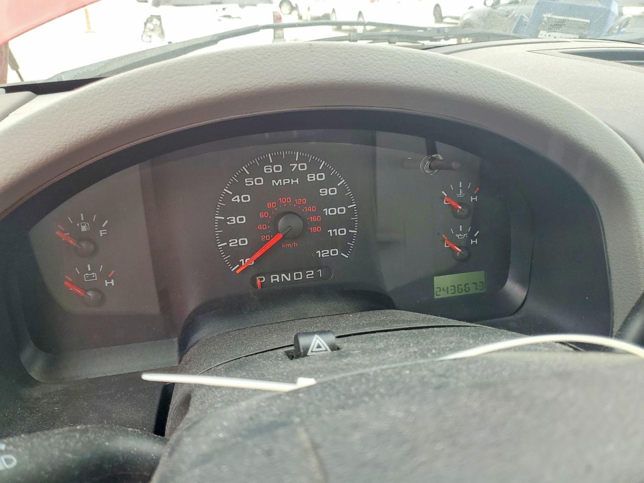2008 Ford F150 Red vin: 1FTRF12W48KE41286