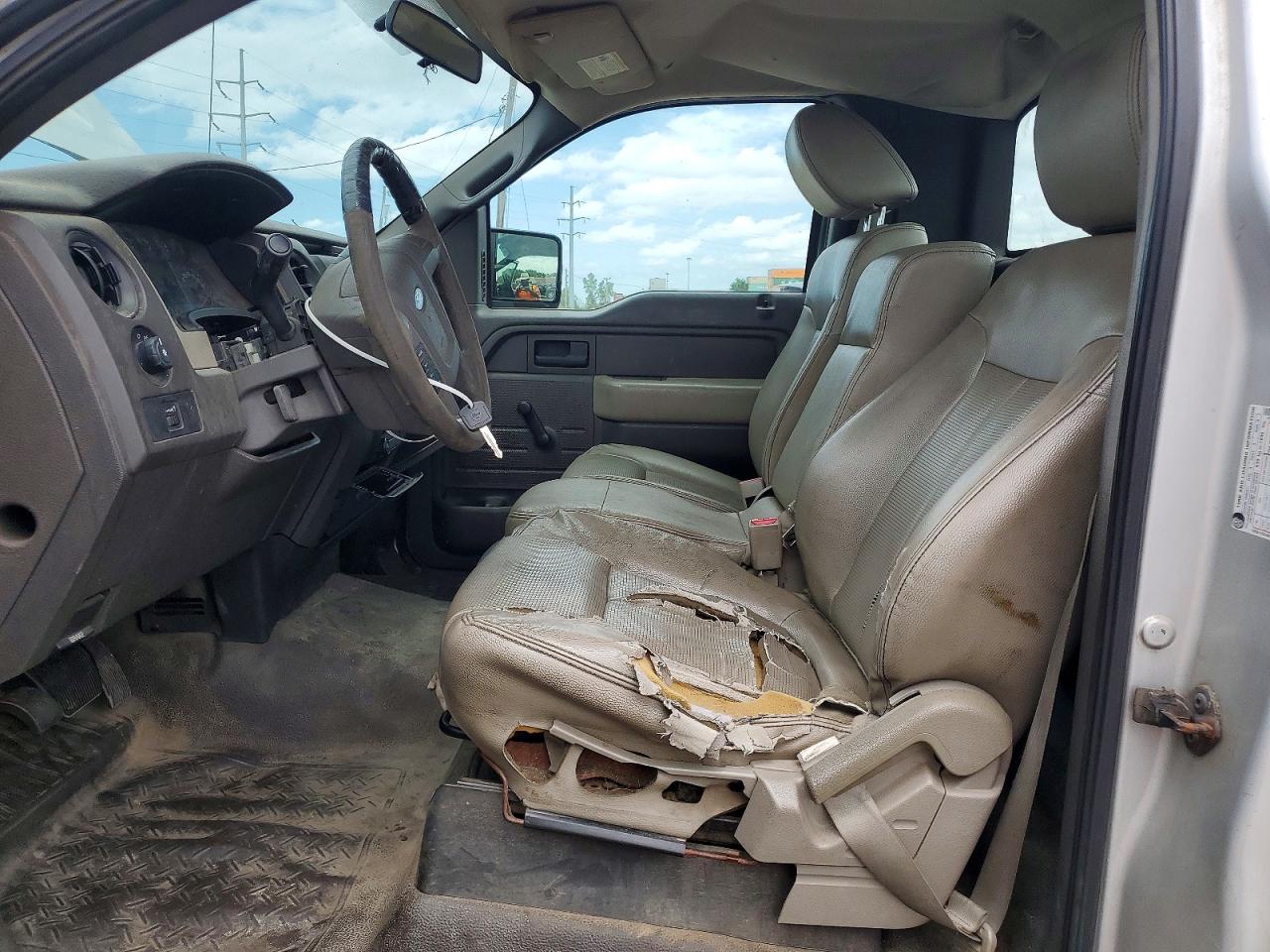 2009 Ford F150 Silver vin: 1FTRF12W49KA73273