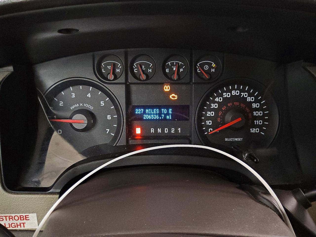 2009 Ford F150 Белый vin: 1FTRF12W49KA89179