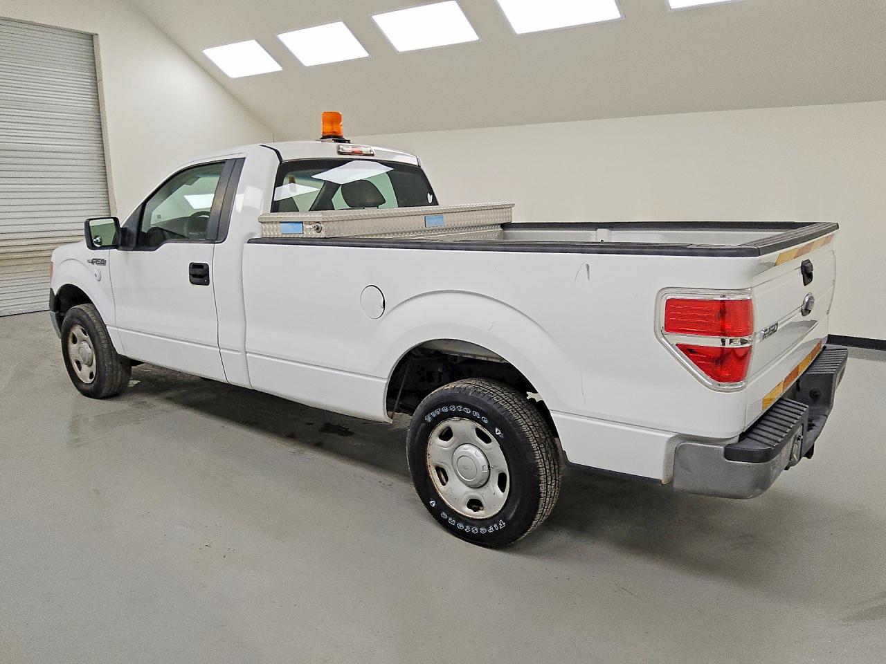 2009 Ford F150 Белый vin: 1FTRF12W49KA89179