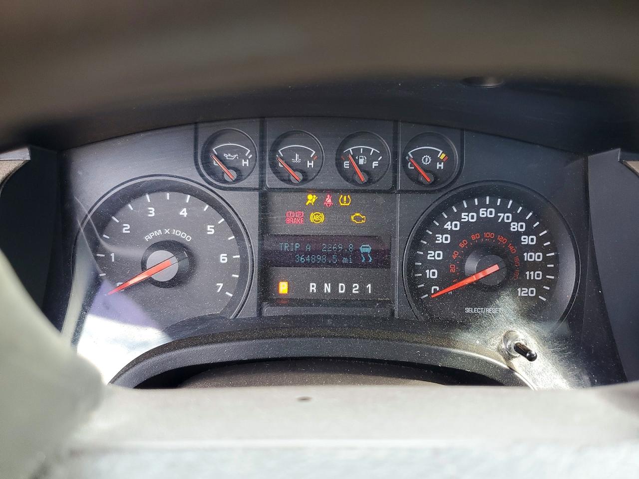 2009 Ford F150 Красный vin: 1FTRF12W49KA90400