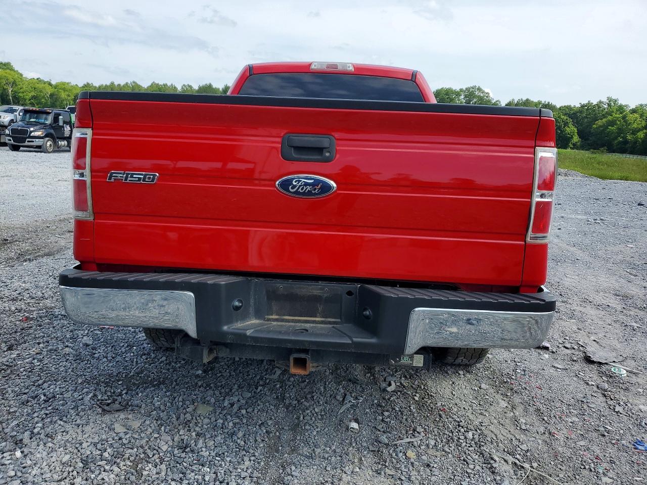 2009 Ford F150 Красный vin: 1FTRF12W49KA90400