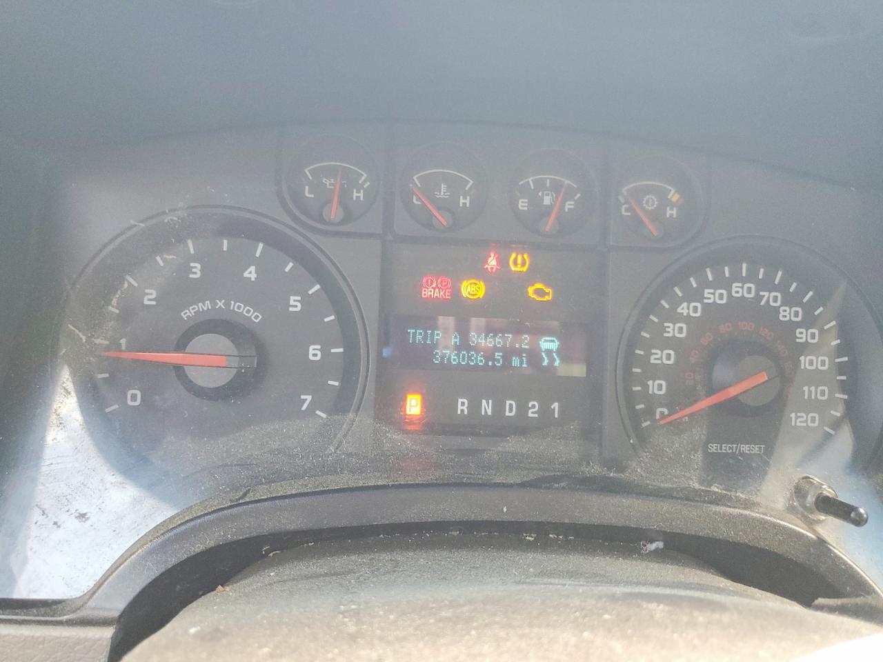 2009 Ford F150 White vin: 1FTRF12W49KB49199