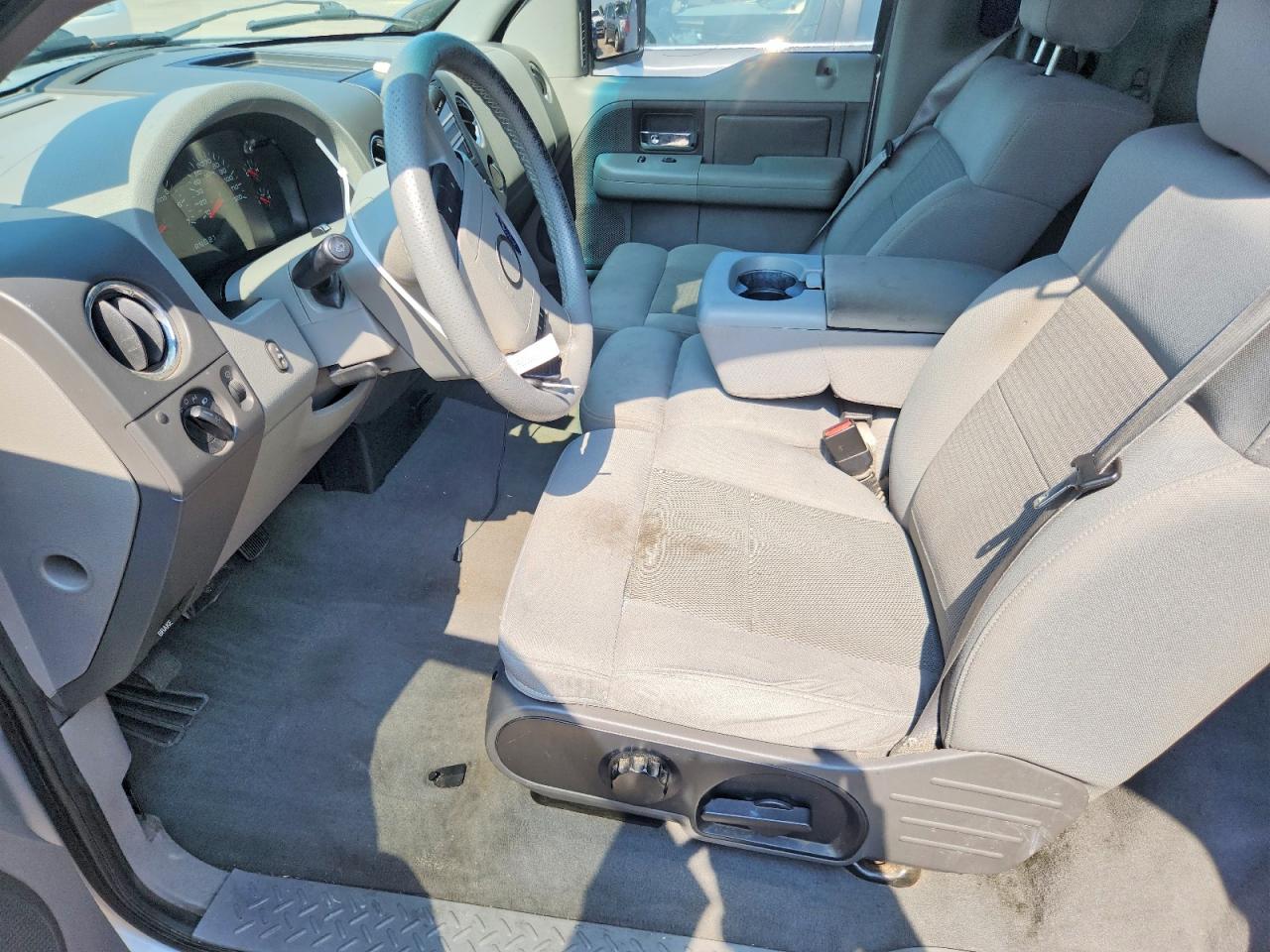 2004 Ford F150 Gray vin: 1FTRF12W54NA24431