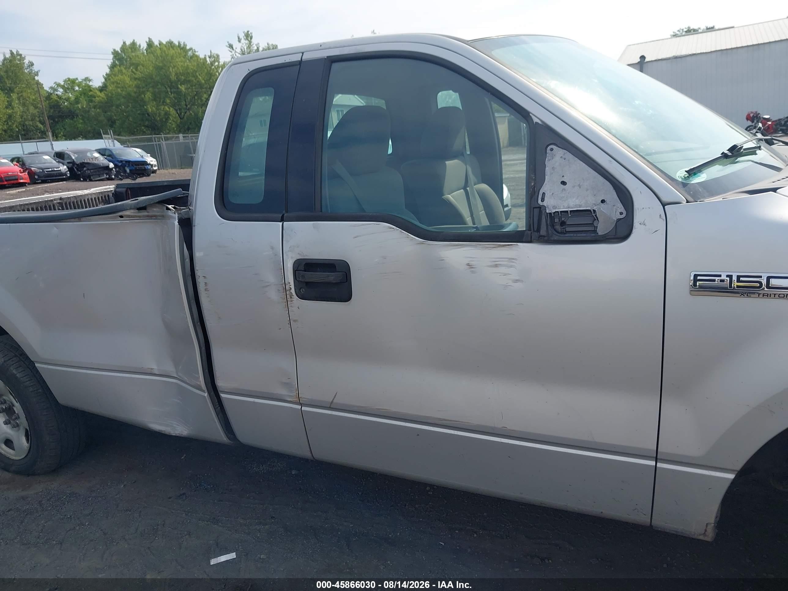 2004 Ford F-150 Stx/xl/xlt Silver vin: 1FTRF12W54NB77925