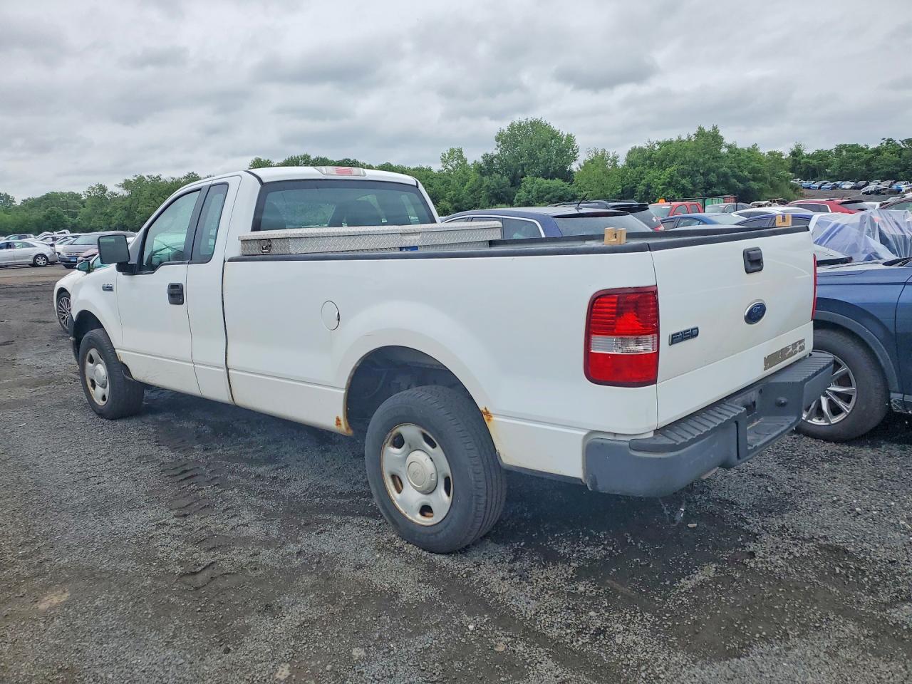 2005 Ford F150 White vin: 1FTRF12W55NB11103