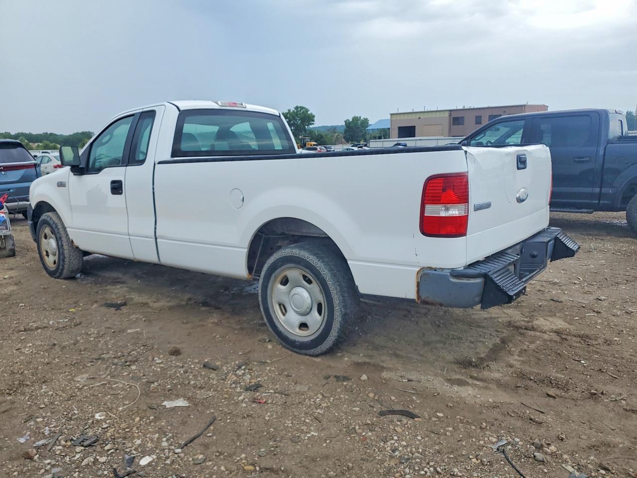 2006 Ford F150 Белый vin: 1FTRF12W56NB34477