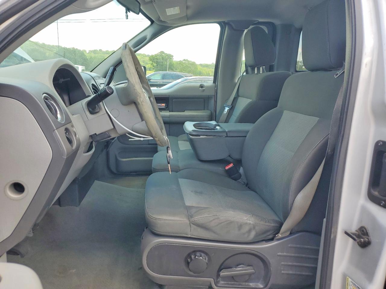 2008 Ford F150 Серебряный vin: 1FTRF12W58KE24898