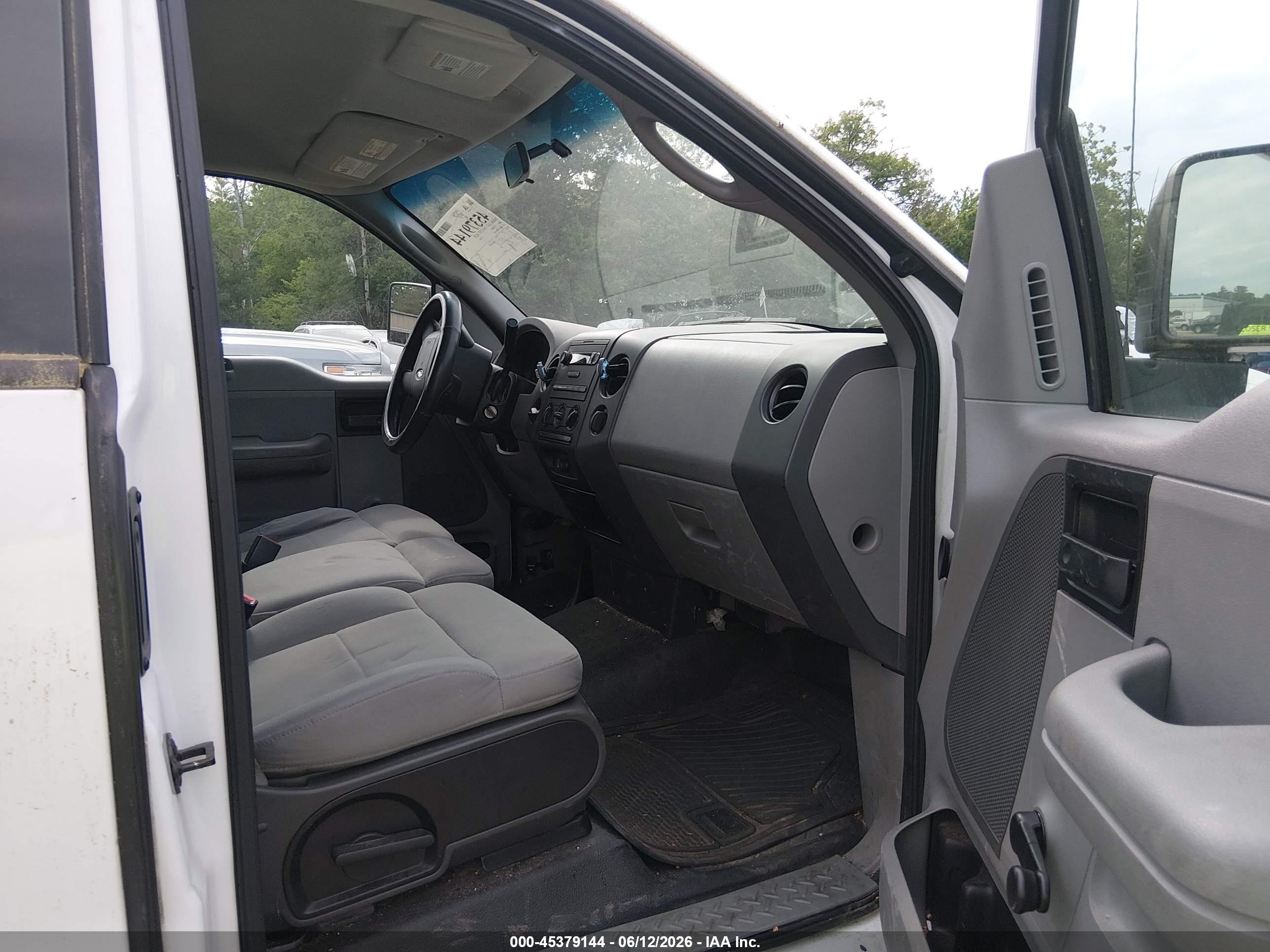 2008 Ford F-150 Fx2/stx/xl/xlt White vin: 1FTRF12W58KE26070
