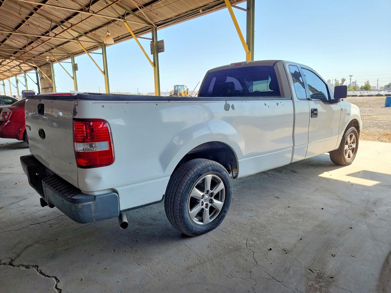 2006 Ford F150 White vin: 1FTRF12W66NA85189