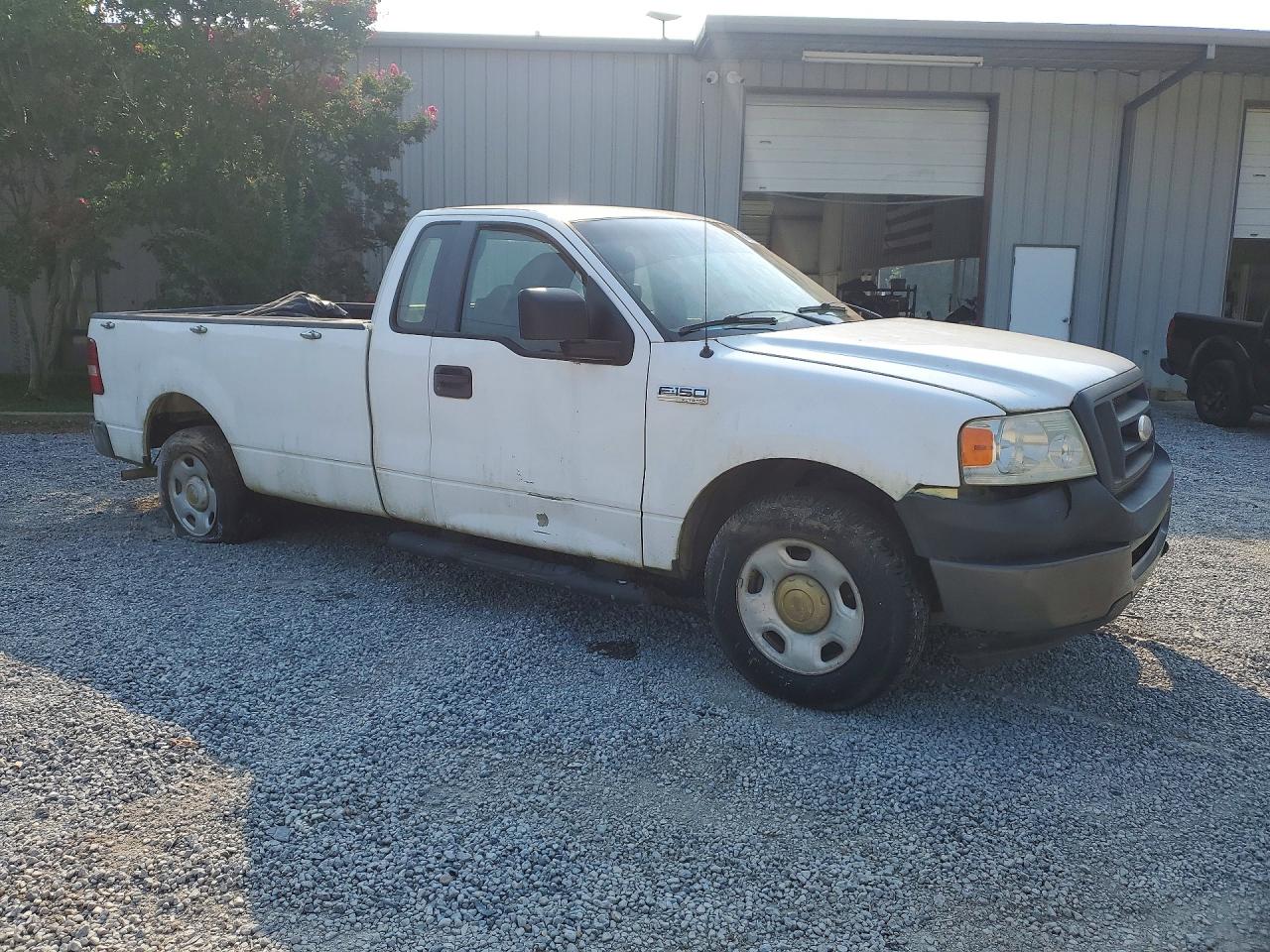 2007 Ford F150 White vin: 1FTRF12W67KC16186