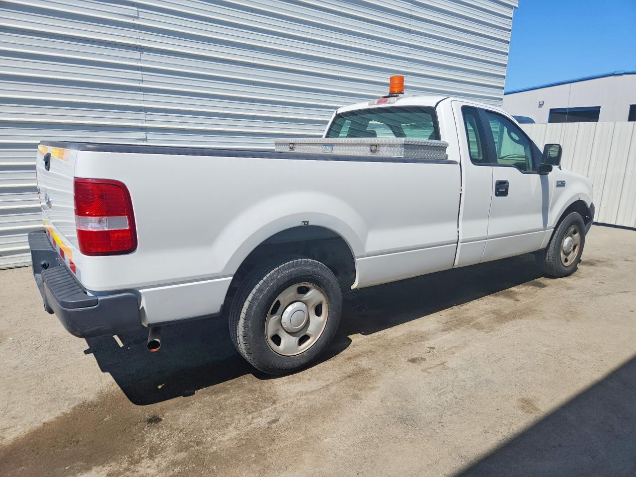 2007 Ford F150 White vin: 1FTRF12W67KC91227