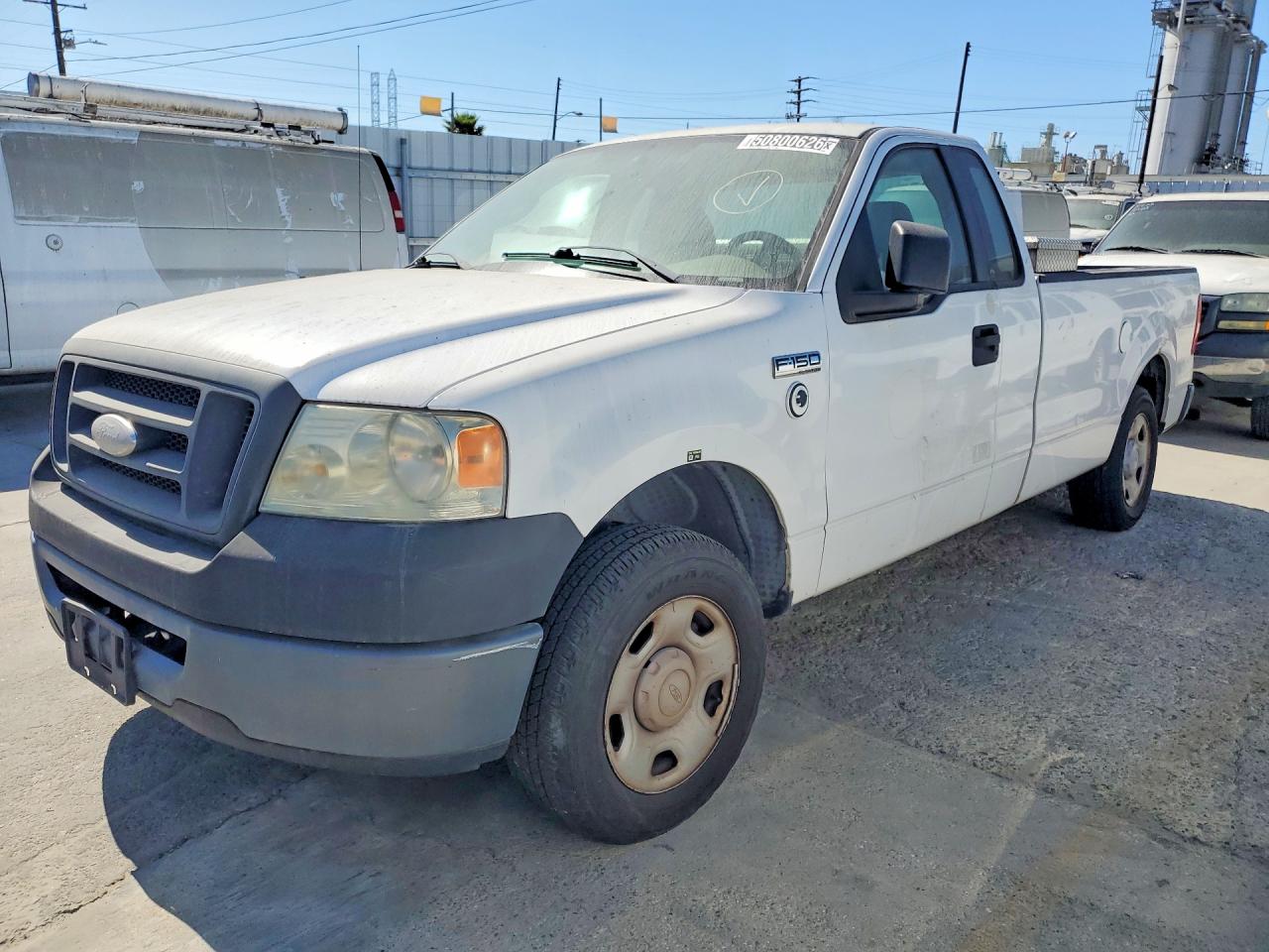2007 Ford F150 White vin: 1FTRF12W67KD42368