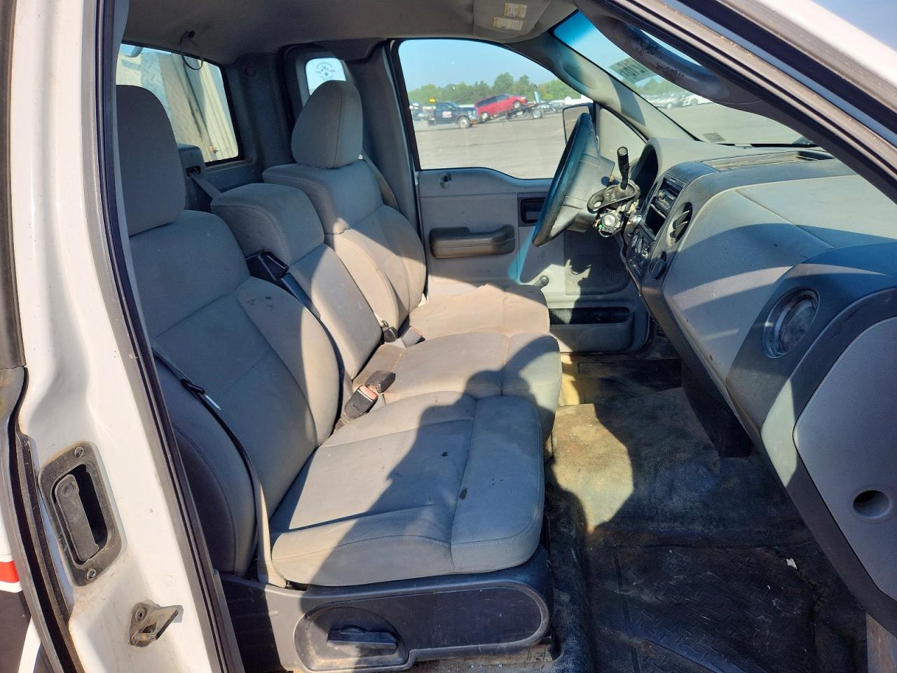 2008 Ford F150 Белый vin: 1FTRF12W68KC88782