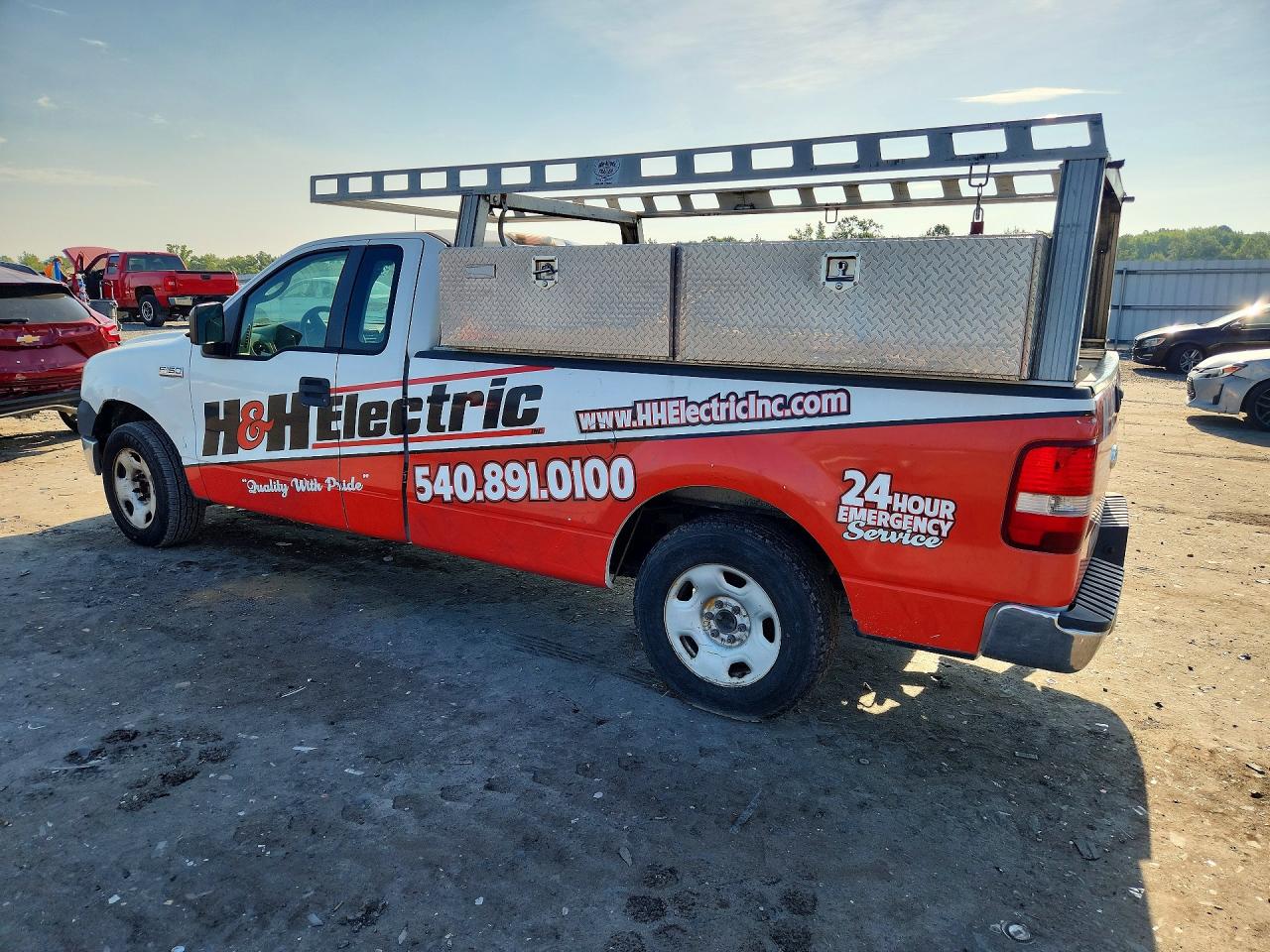 2008 Ford F150 Белый vin: 1FTRF12W68KC88782