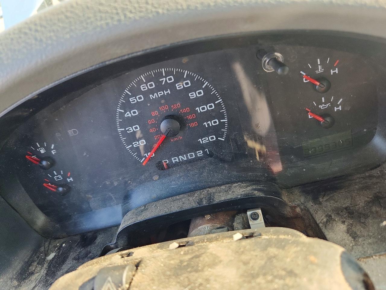 2008 Ford F150 Белый vin: 1FTRF12W68KC88782