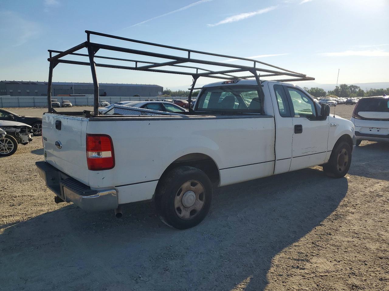 2005 Ford F150 White vin: 1FTRF12W75NA08300