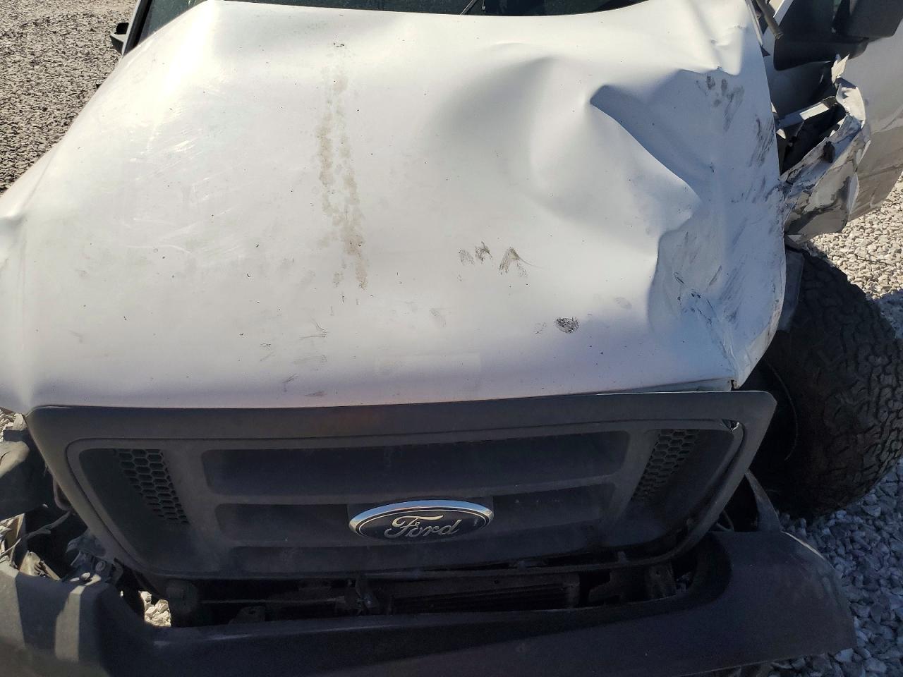 2006 Ford F150 White vin: 1FTRF12W76KC47607