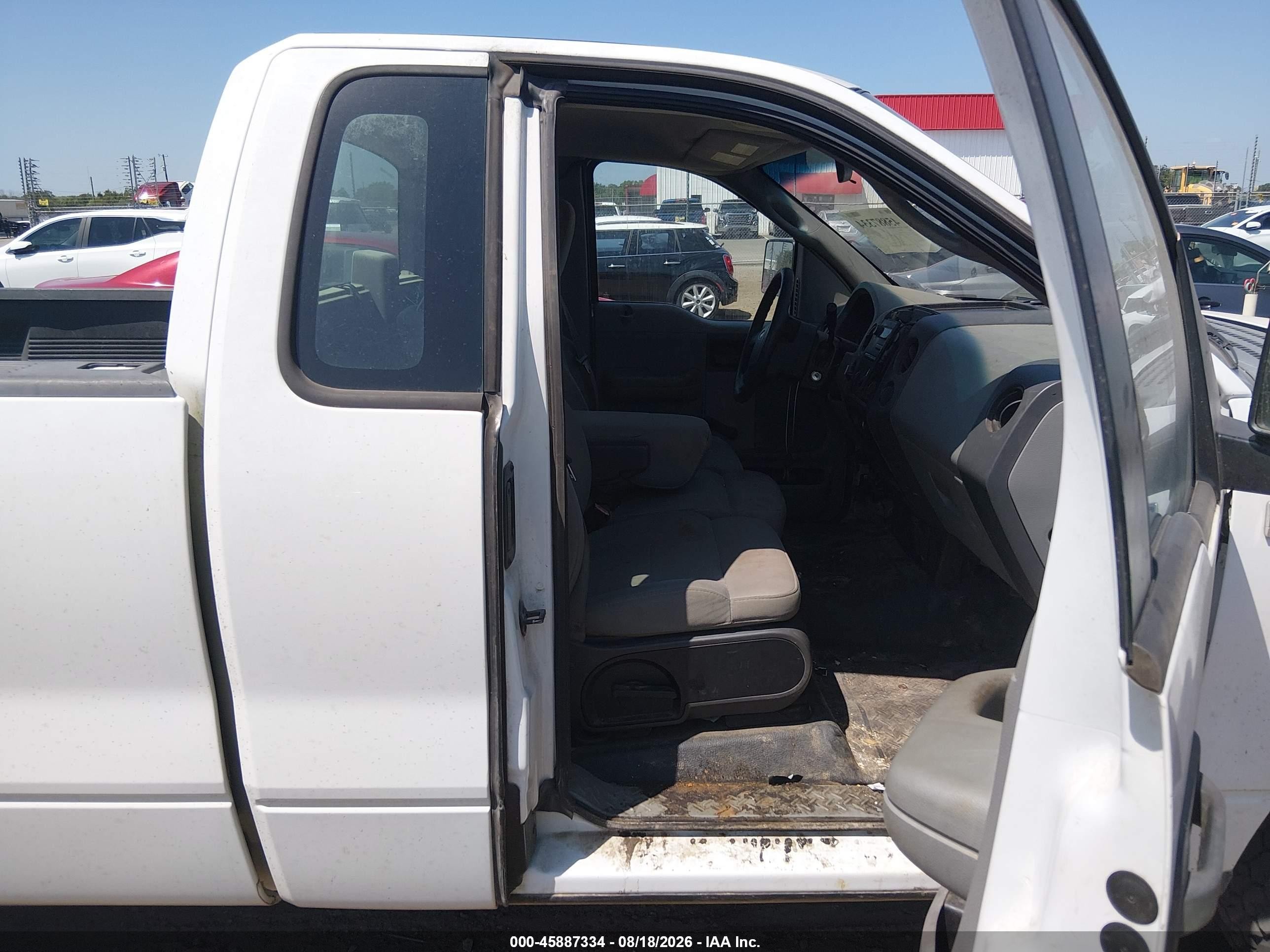 2007 Ford F-150 Stx/xl/xlt White vin: 1FTRF12W77KC55188