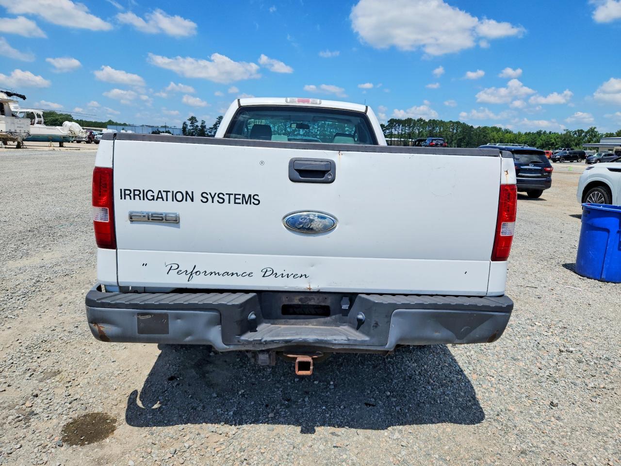 2007 Ford F150 White vin: 1FTRF12W77NA72629