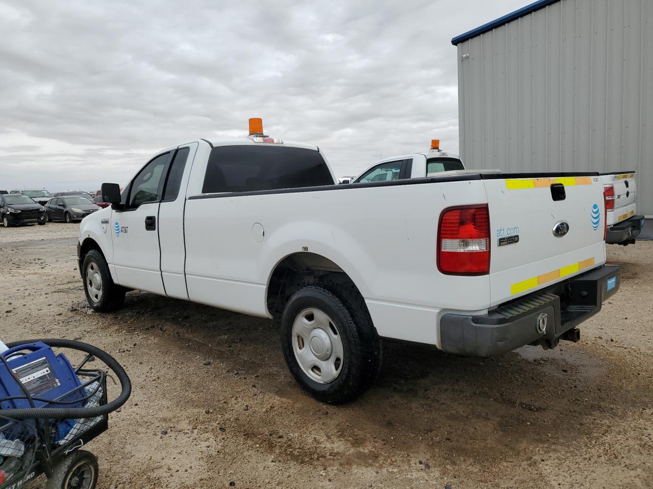 2008 Ford F150 White vin: 1FTRF12W78KB87900 Damage: Left Bed Side, Heavy Scratch, 1/2 To 1 Inch