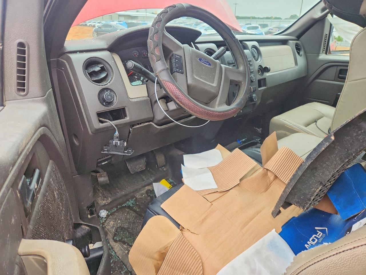 2009 Ford F150 Красный vin: 1FTRF12W79KB55661