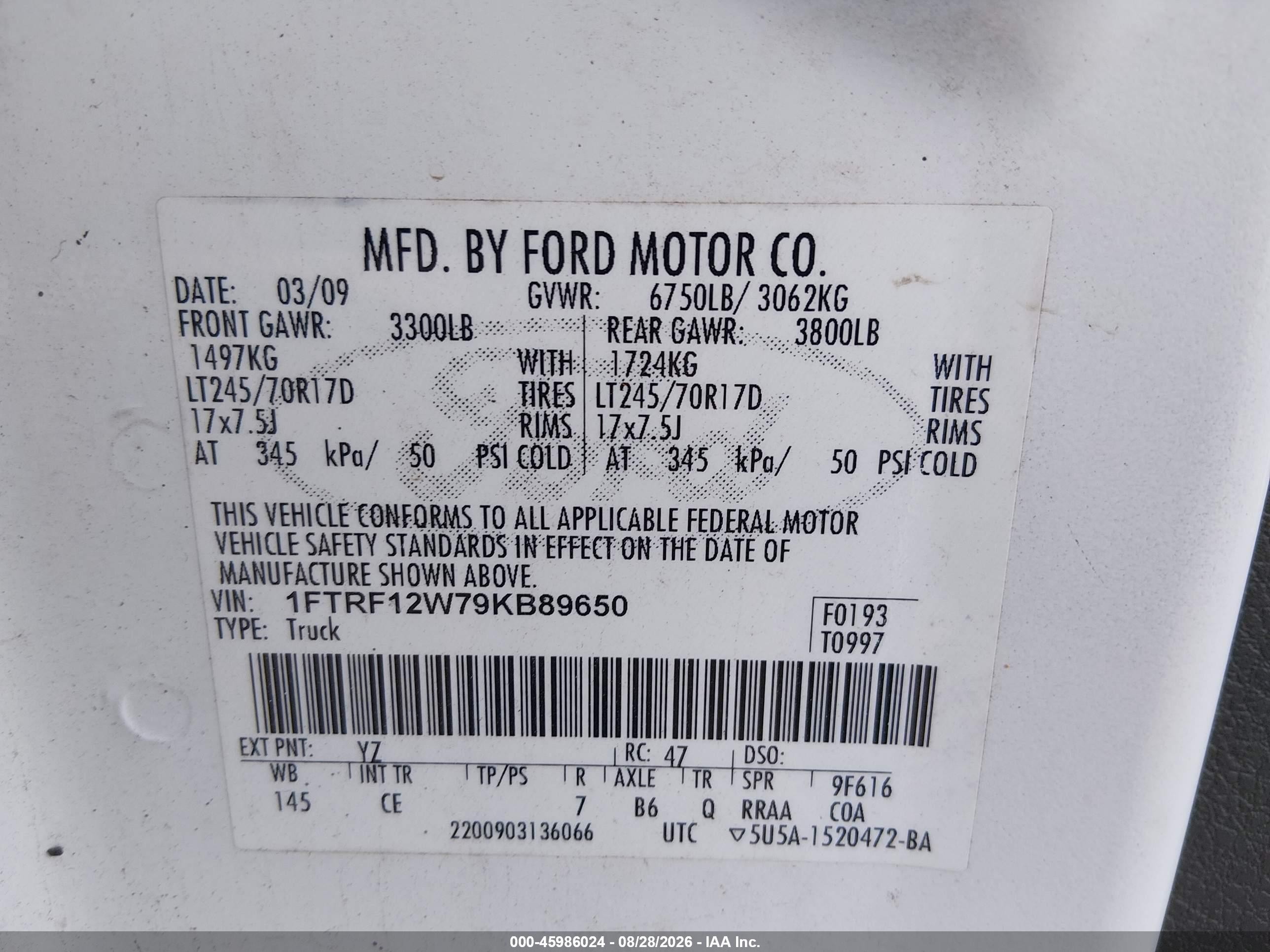2009 Ford F-150   White vin: 1FTRF12W79KB89650