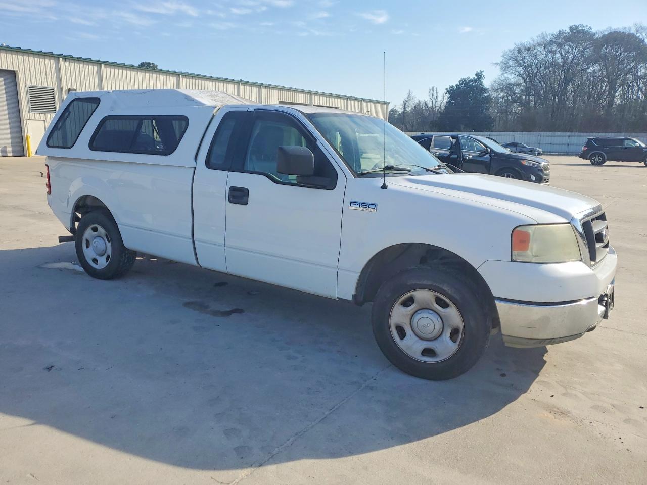 2004 Ford F150 White vin: 1FTRF12W84NB49083