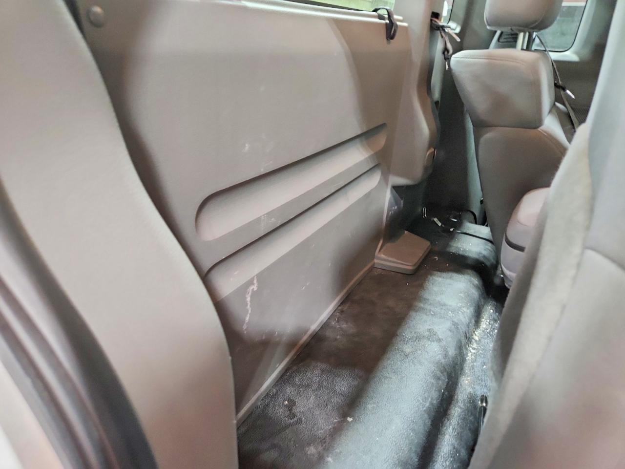 2006 Ford F150 White vin: 1FTRF12W86KD44363