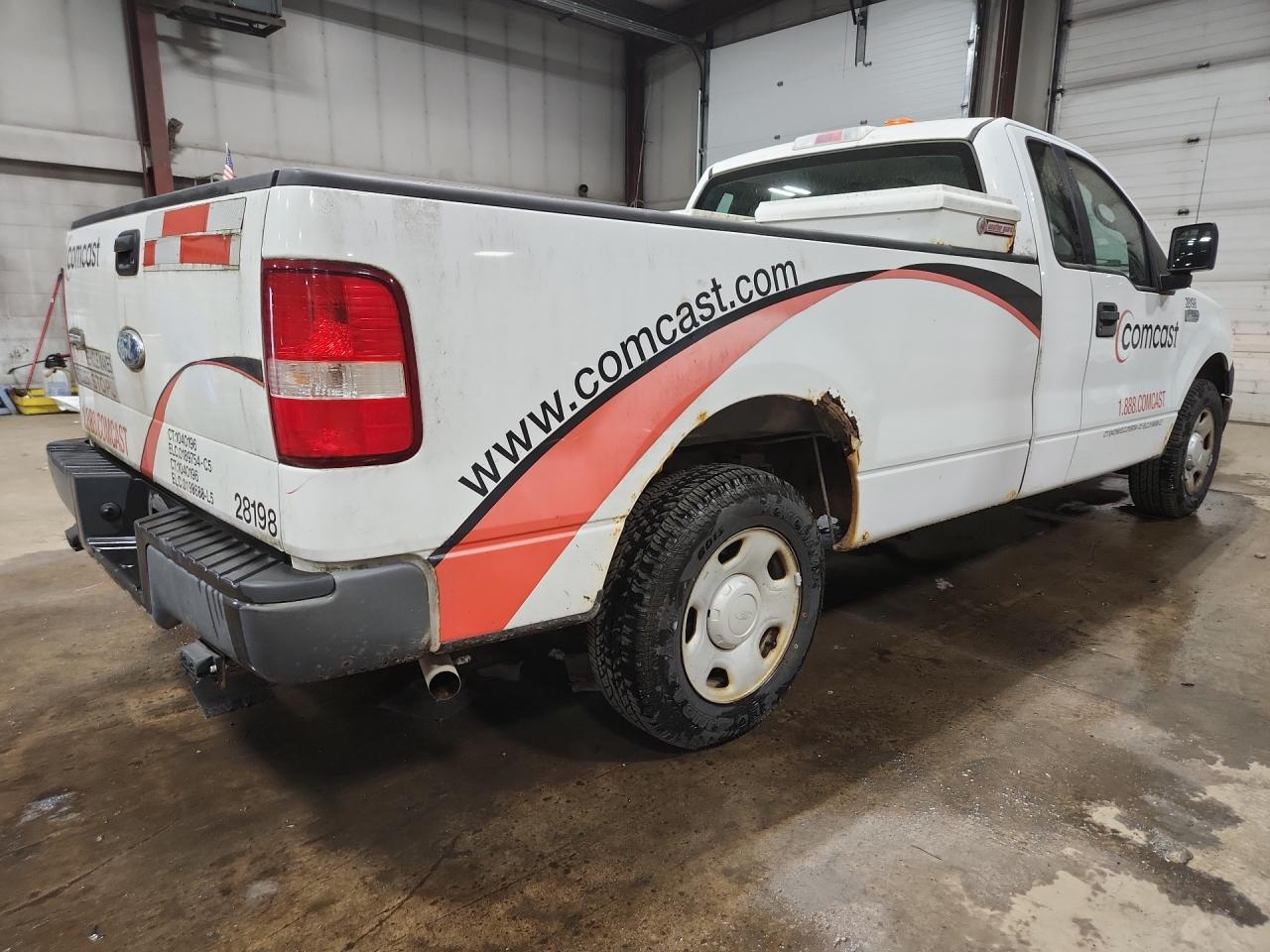 2006 Ford F150 White vin: 1FTRF12W86KD44363 Damage: Right Bed Side, Rust, Severe Damage