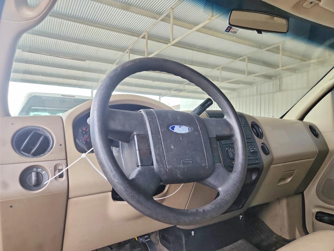 2007 Ford F150 White vin: 1FTRF12W87KD54179