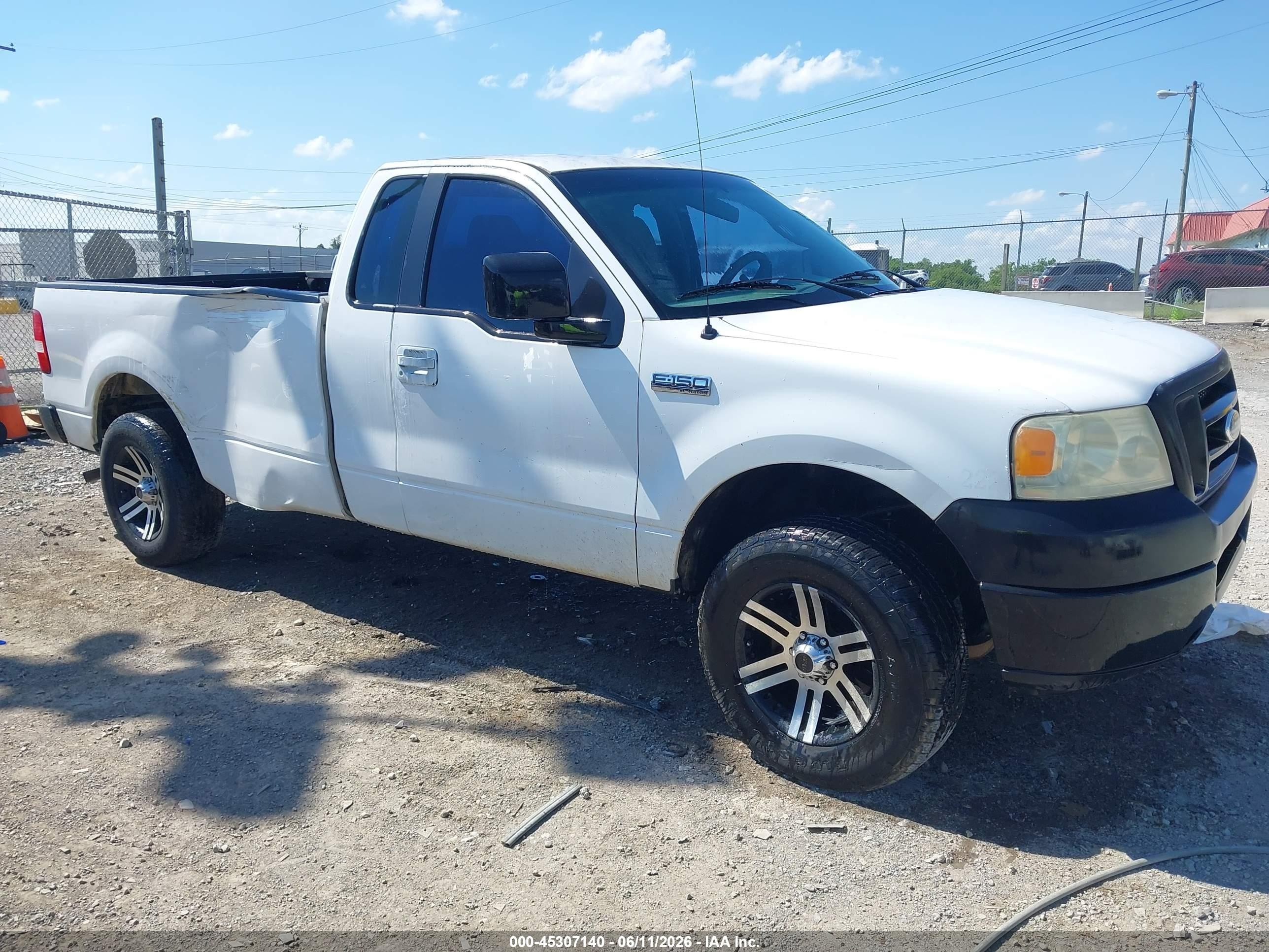 2007 Ford F-150 Stx/xl/xlt White vin: 1FTRF12W87NA65849