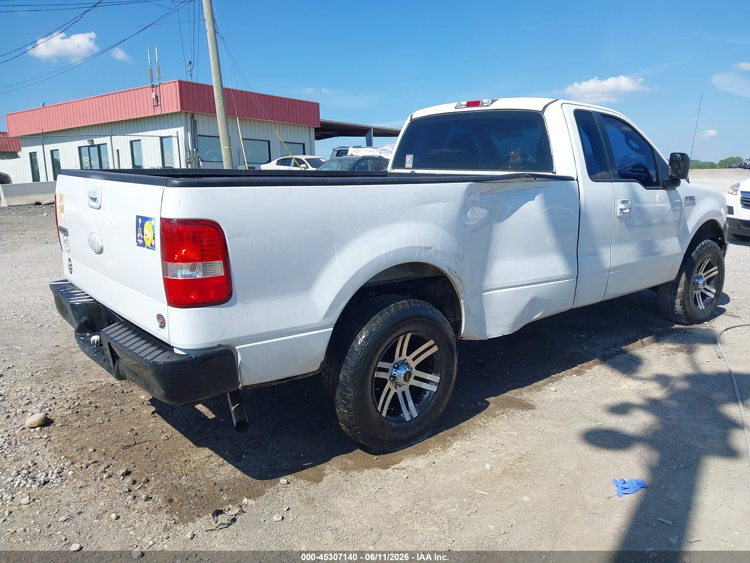 2007 Ford F-150 Stx/xl/xlt White vin: 1FTRF12W87NA65849