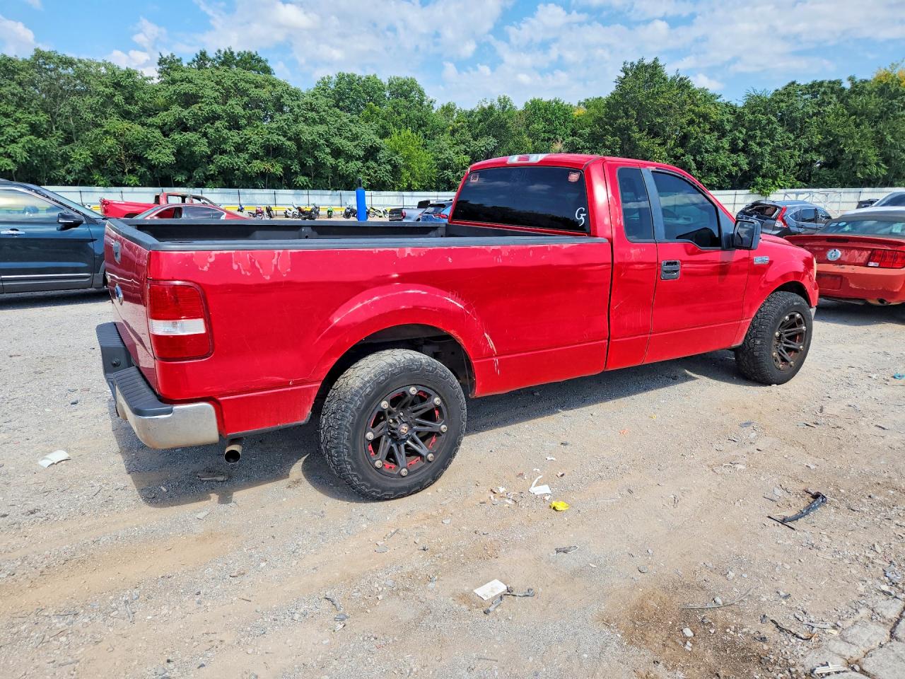 2008 Ford F150 Red vin: 1FTRF12W88KE14964