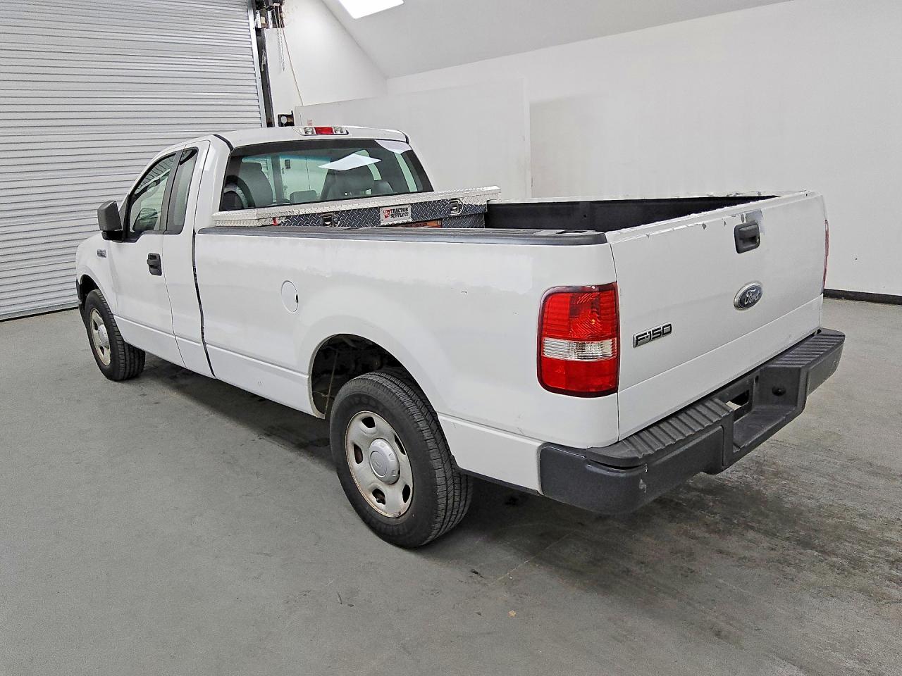 2008 Ford F150 White vin: 1FTRF12W88KE22756