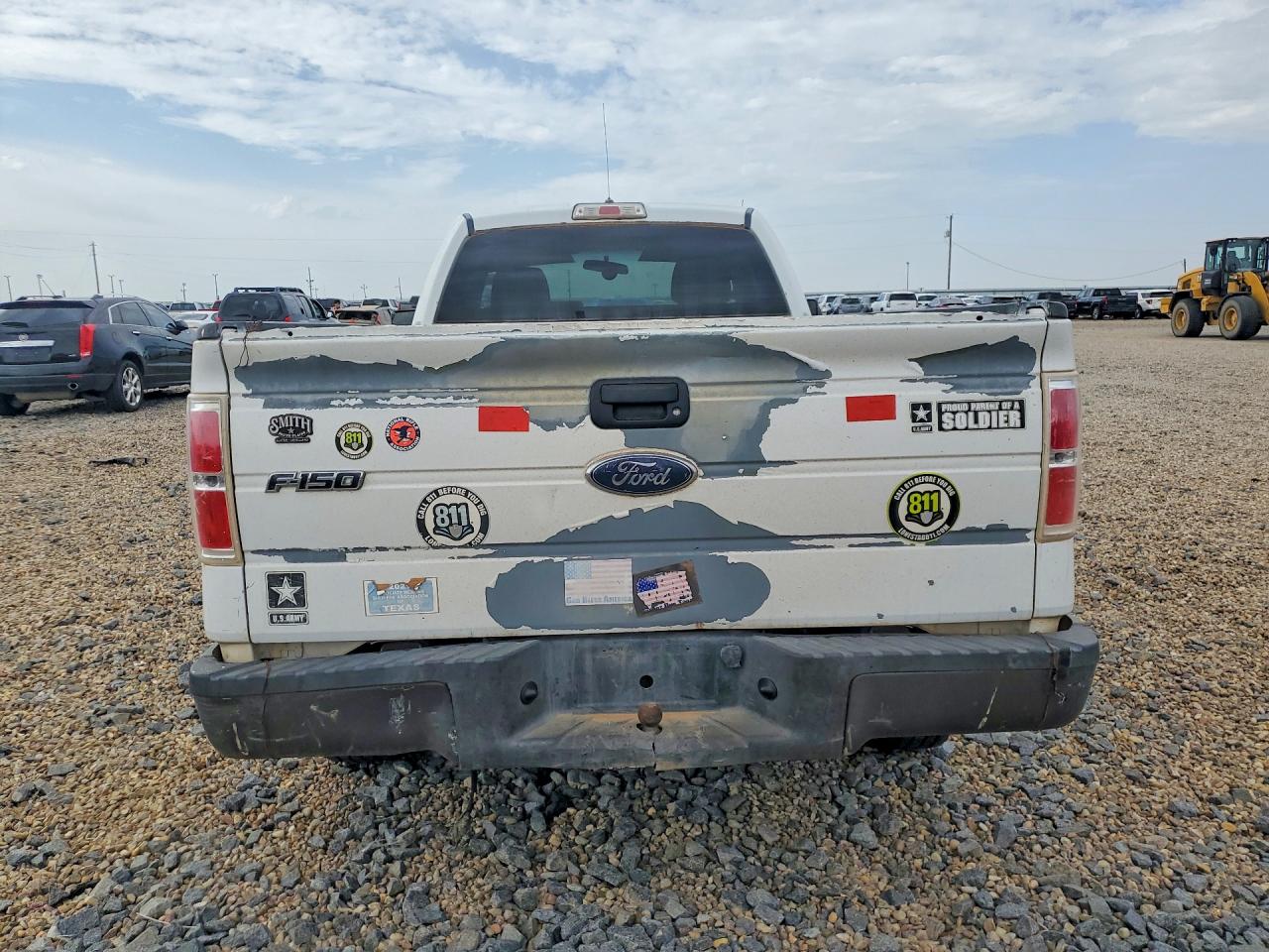 2009 Ford F150 White vin: 1FTRF12W89KB23270