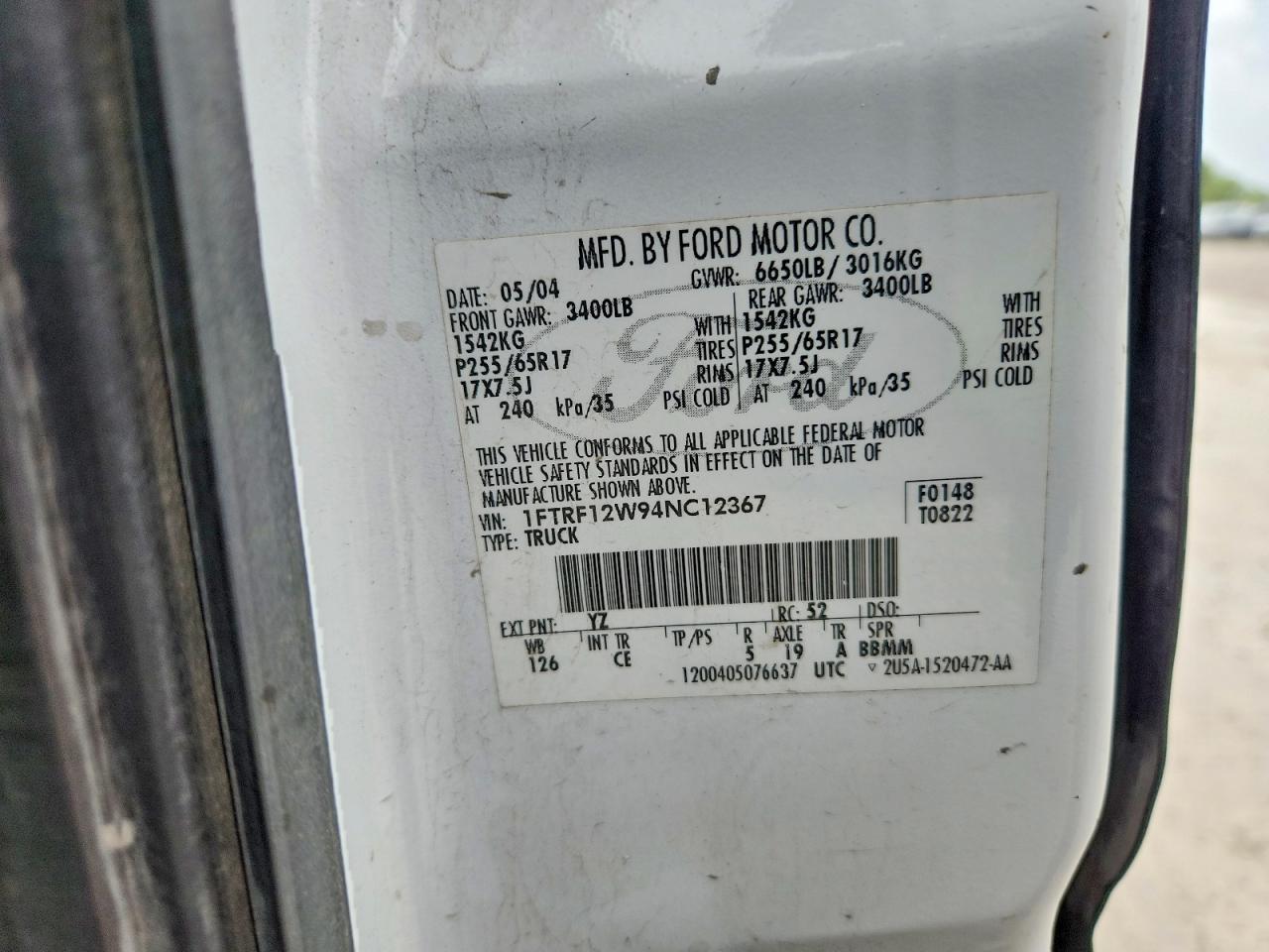 2004 Ford F150 White vin: 1FTRF12W94NC12367