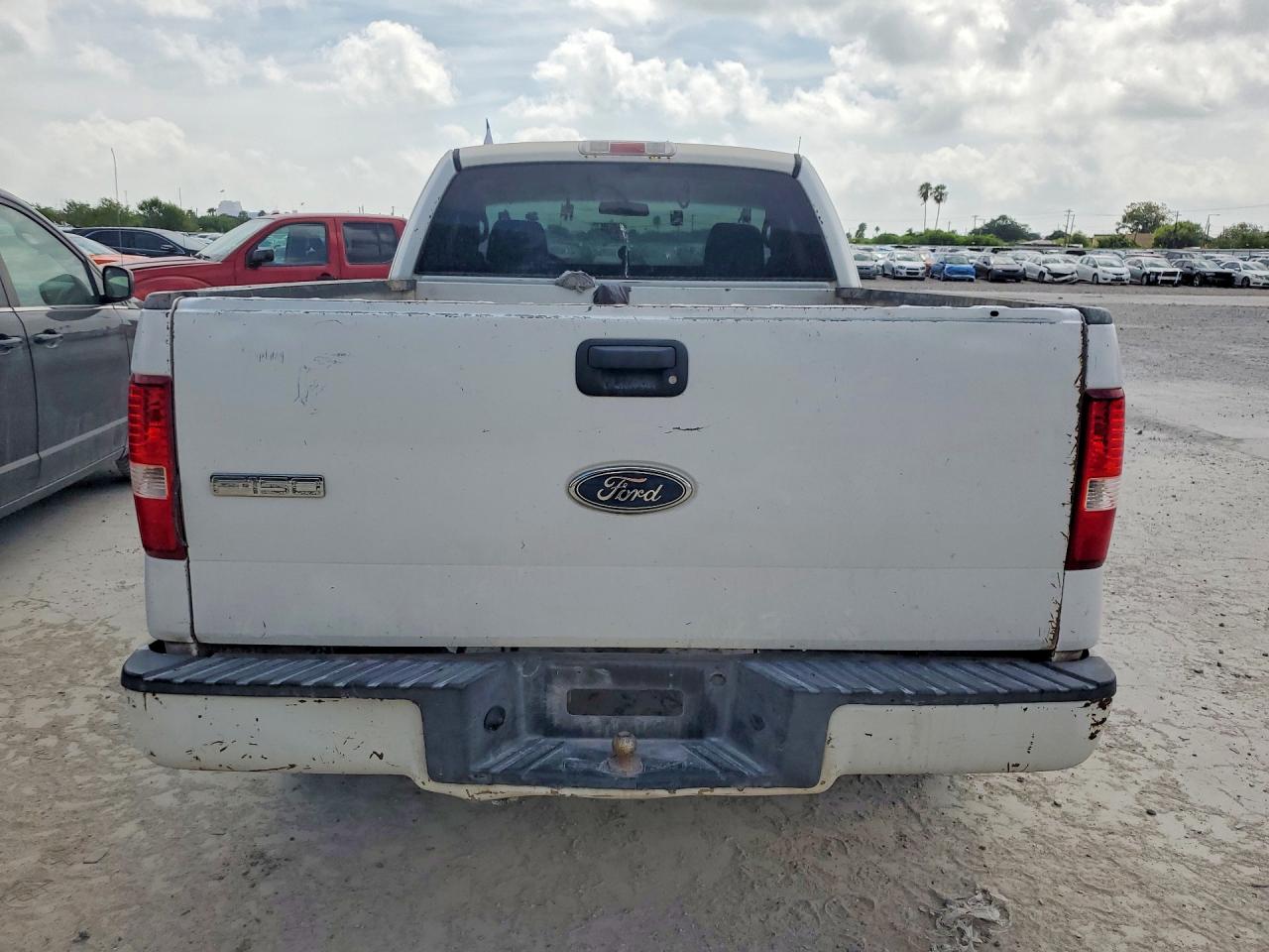 2004 Ford F150 White vin: 1FTRF12W94NC12367