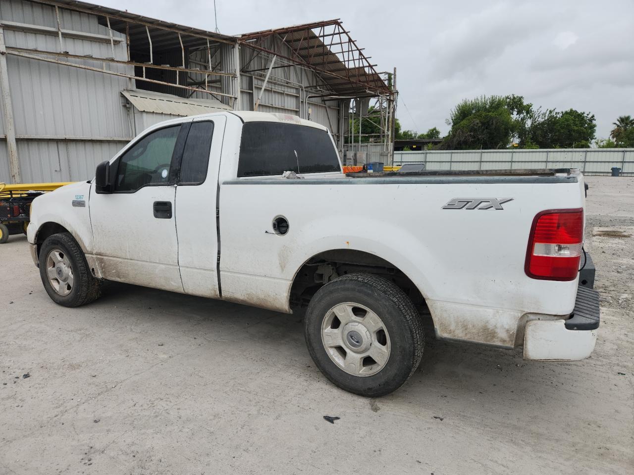 2004 Ford F150 White vin: 1FTRF12W94NC12367 Damage: Left Fuel Door, Missing, Replacement Required
