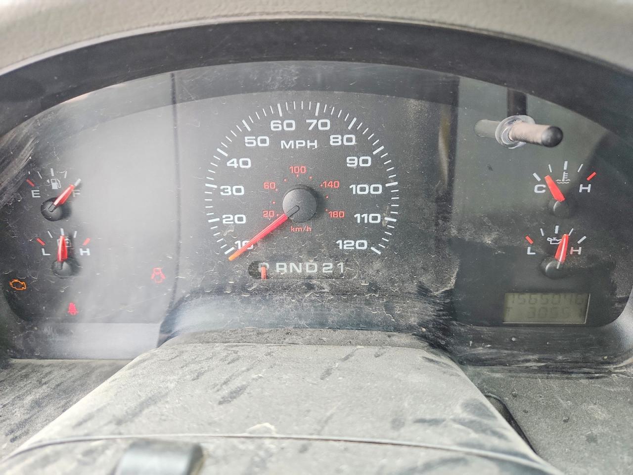 2004 Ford F150 White vin: 1FTRF12W94NC12367