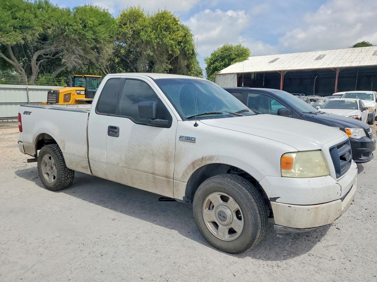 2004 Ford F150 White vin: 1FTRF12W94NC12367