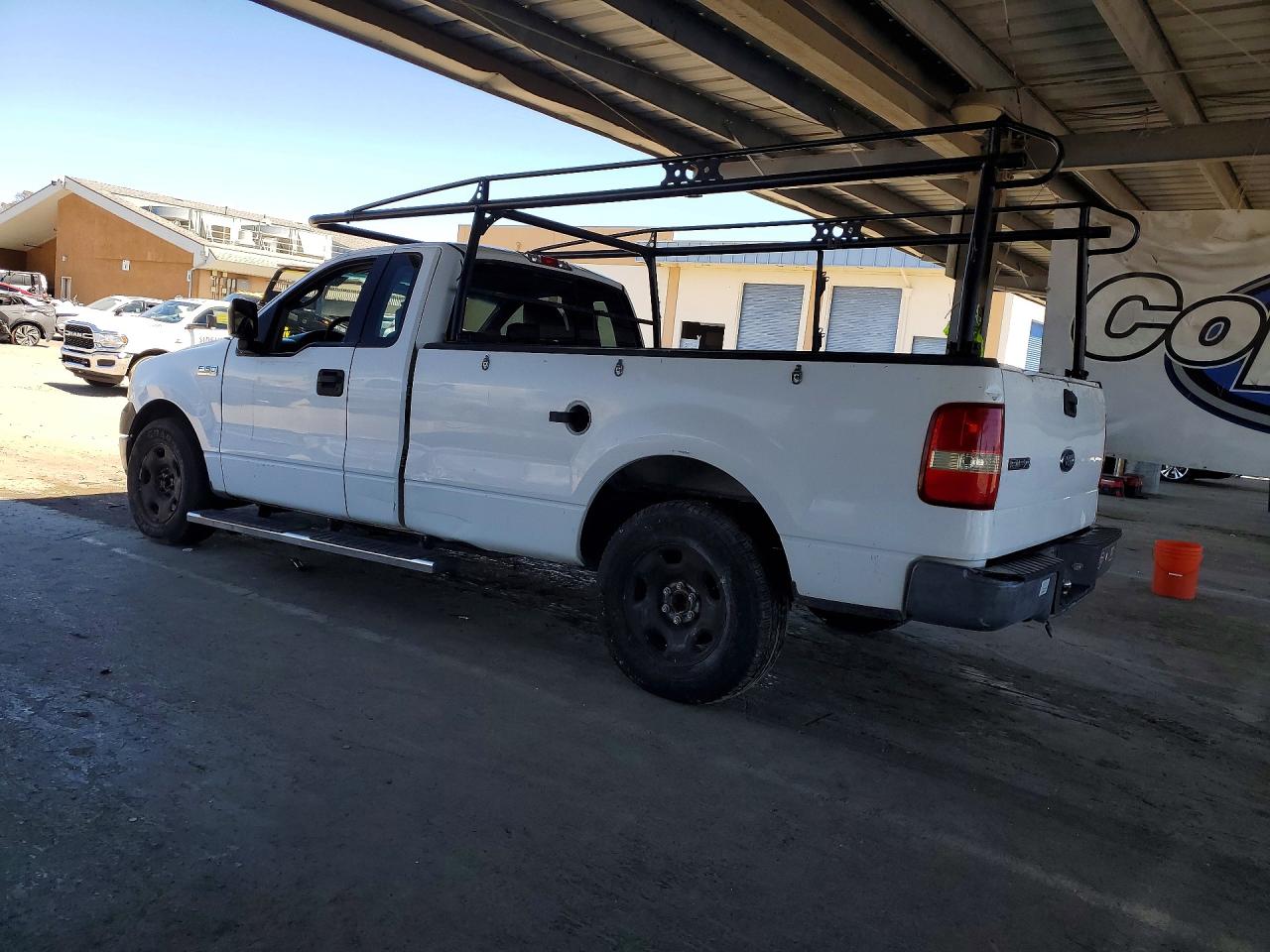2005 Ford F150 White vin: 1FTRF12W95NB11914