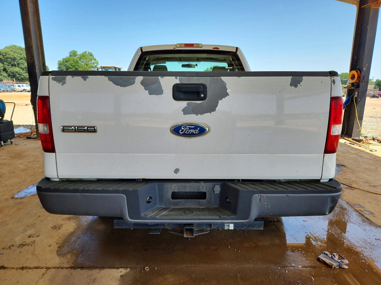 2007 Ford F150 White vin: 1FTRF12W97KA63545