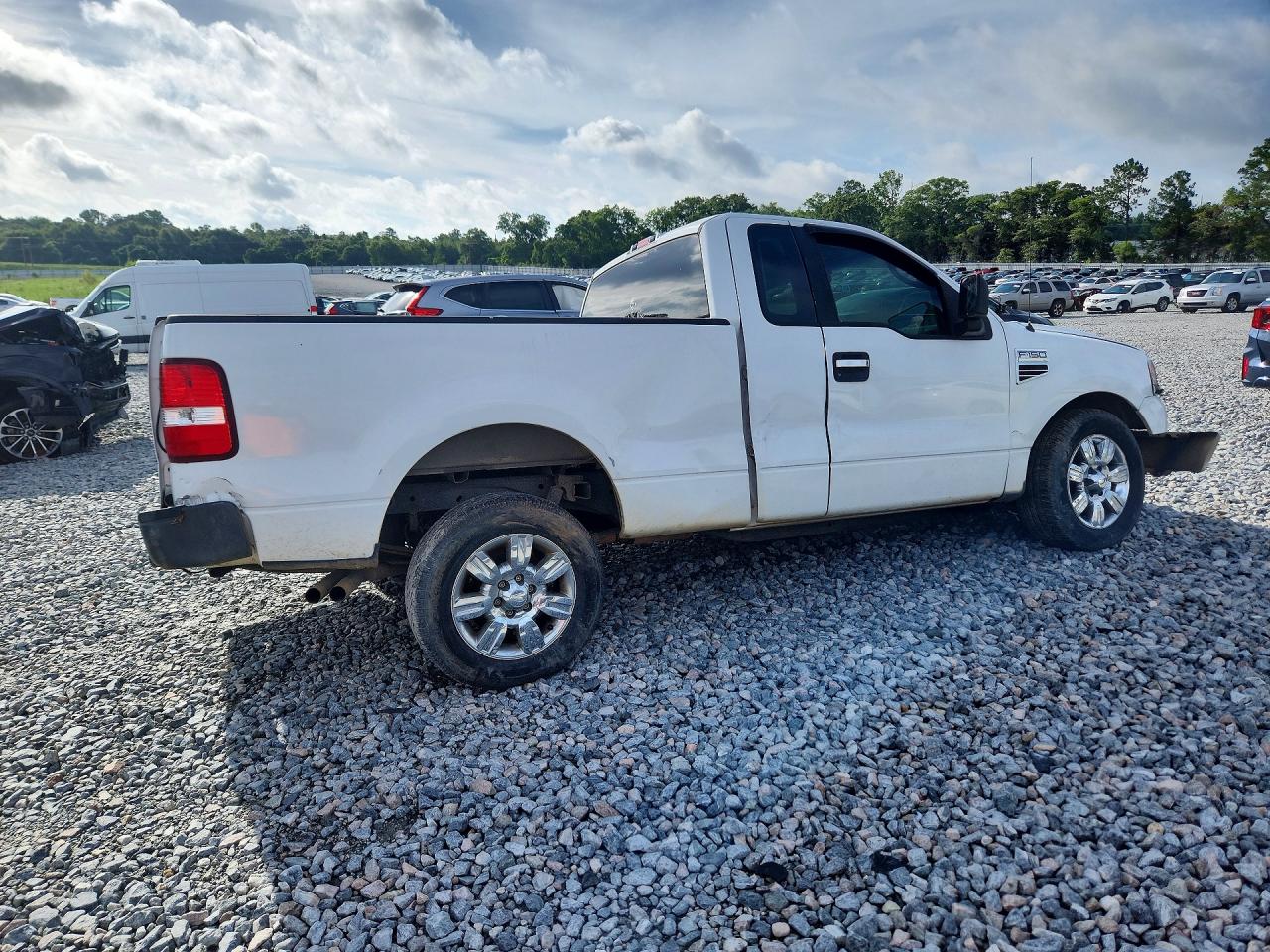 2007 Ford F150 White vin: 1FTRF12W97KB41354