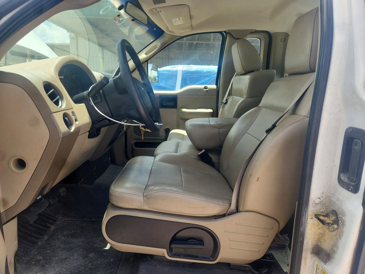 2007 Ford F150 Белый vin: 1FTRF12W97NA77377