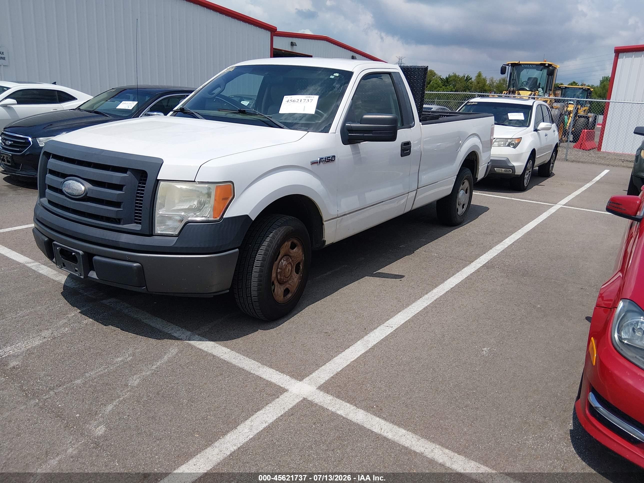 2009 Ford F-150   Белый vin: 1FTRF12W99KB97944